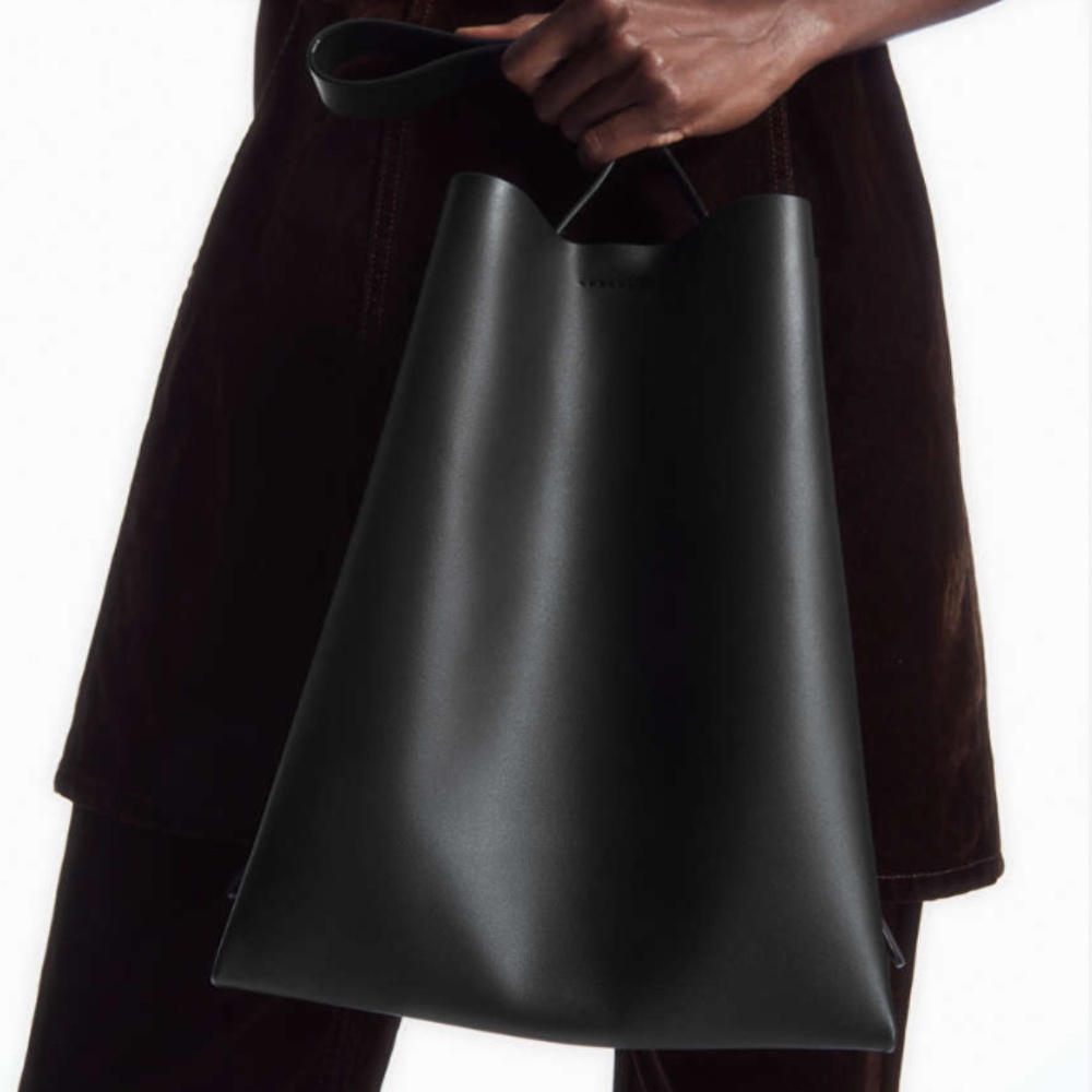 COS LEATHER TOTE BAG